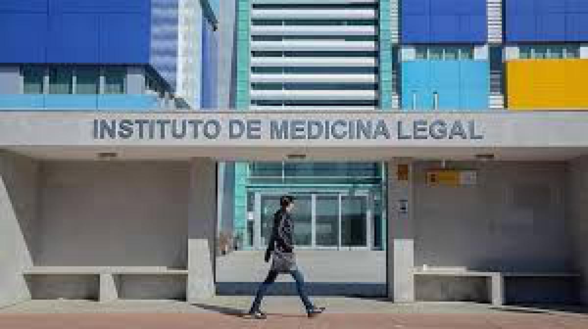 La Consejería se compromete a negociar condiciones laborales IML en el plazo 12 meses.