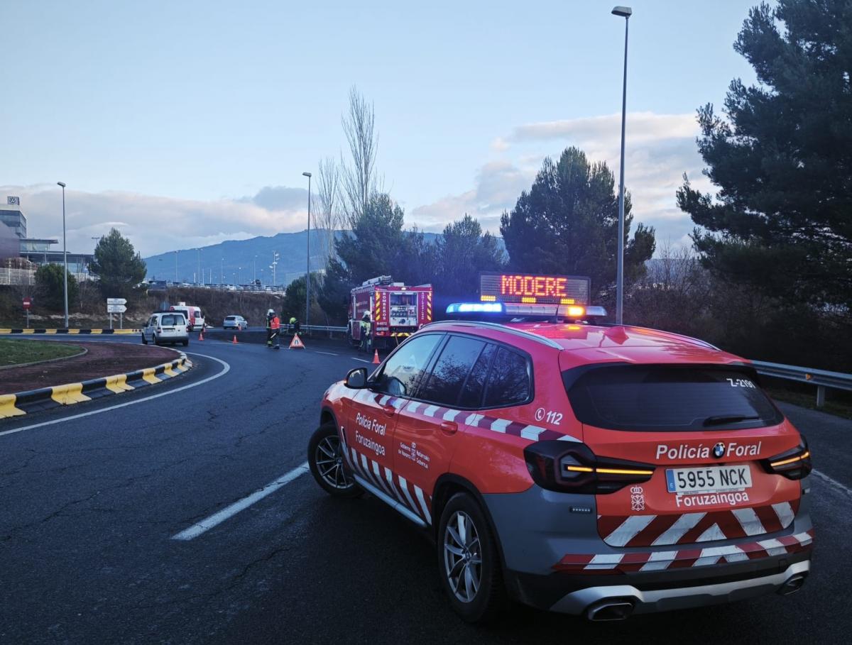 Patrulla de Tráfico de Policía Foral.